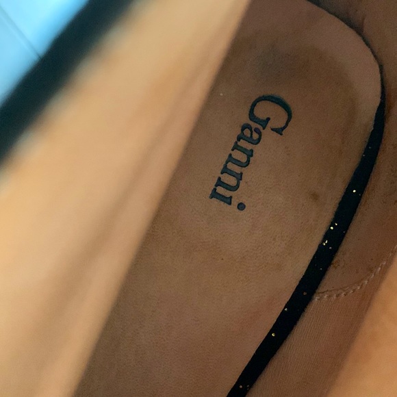 Beautiful Italian Leather Booties - Picture 3 of 3